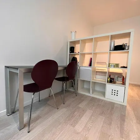 Lumineux Sur Cour A Bastille Apartment *